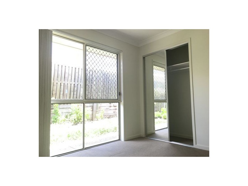 45/8 Rosegum Pl, Redbank Plains QLD 4301