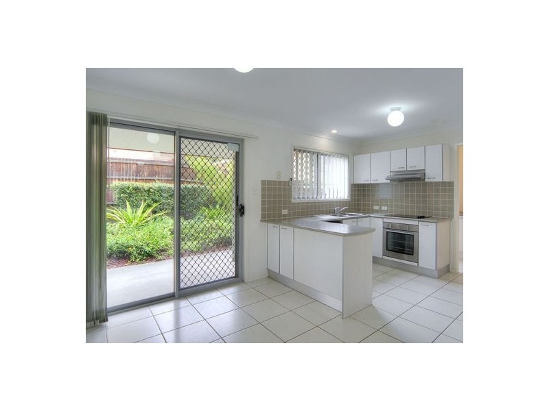 27/2 Rory Court, Calamvale QLD 4116