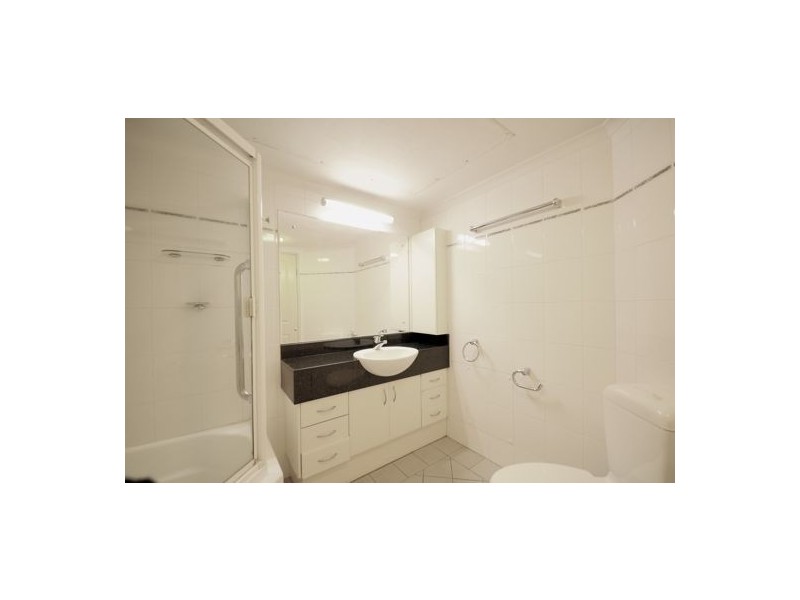 8C 35 Howard Street, Brisbane City QLD 4000