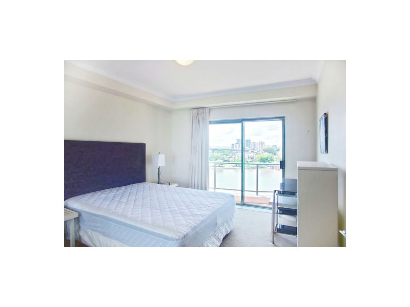8C 35 Howard Street, Brisbane City QLD 4000