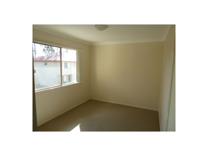 33 Address available on request, Eagleby QLD 4207