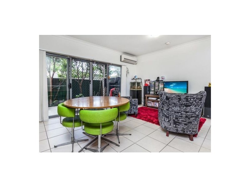 H3 02 127 Duffield Road, Kallangur QLD 4503