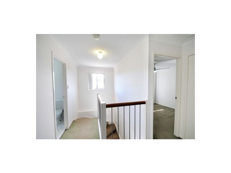 21 15 James Edward St., Richlands QLD 4077