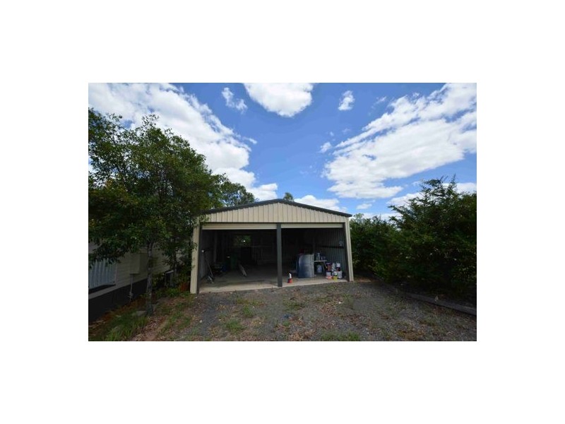 160 Lakes Drive, Laidley Heights QLD 4341