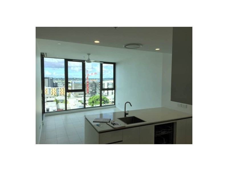 24 Stratton Street, Newstead QLD 4006