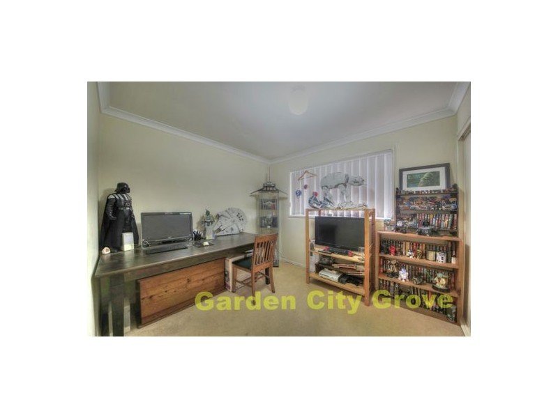 25 Buckingham Place, Eight Mile Plains QLD 4113