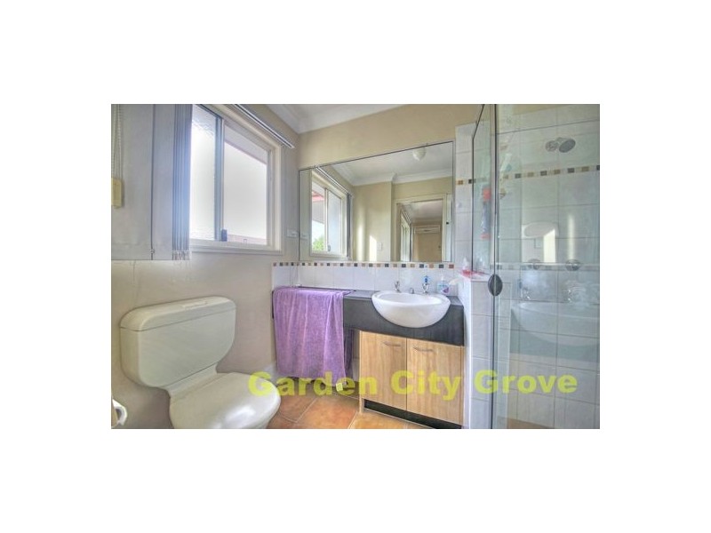 25 Buckingham Place, Eight Mile Plains QLD 4113