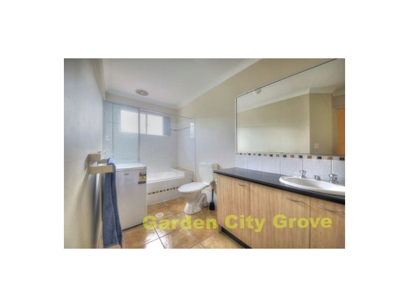 25 Buckingham Place, Eight Mile Plains QLD 4113