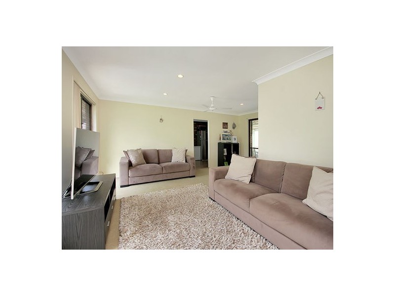 28 Jilbard Drive, Springwood QLD 4127