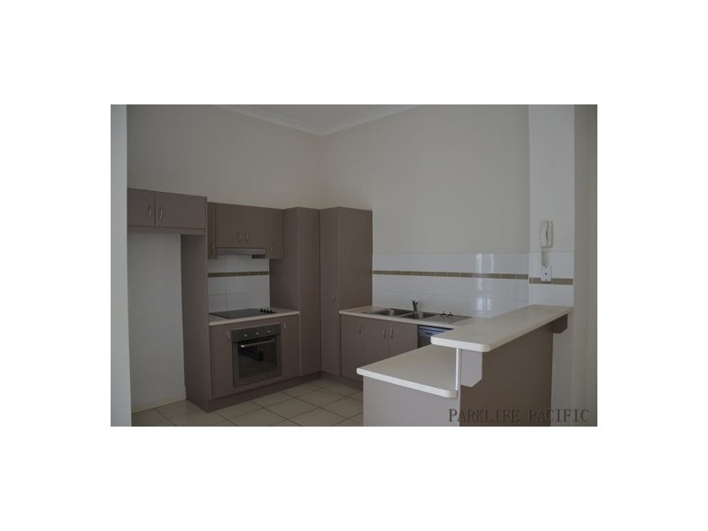 20/2 Sangster Cres, Pacific Pines QLD 4211