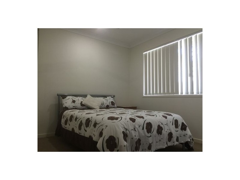 Unit 41 8 Rosegum Pl, Redbank Plains QLD 4301