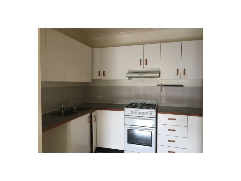 37/14 KENSINGTON PL, Birkdale QLD 4159