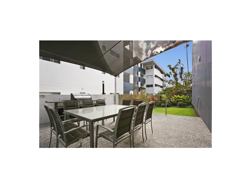 102/158 Victoria Park Road, Kelvin Grove QLD 4059