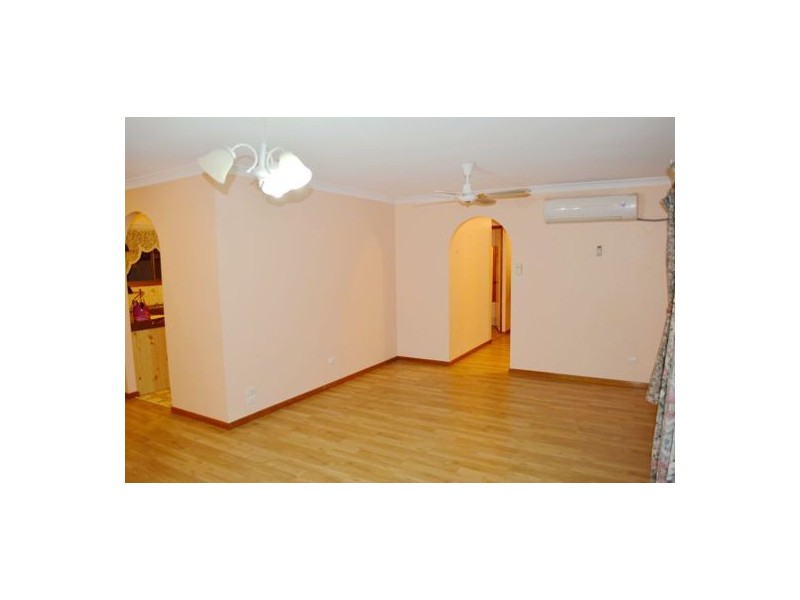 Regents Park QLD 4118