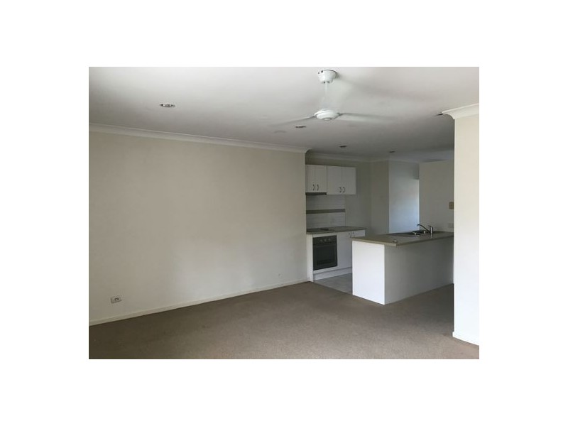 31/8 Rosegum Pl, Redbank Plains QLD 4301