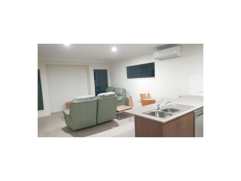 1749 Logan Road, Upper Mount Gravatt QLD 4122
