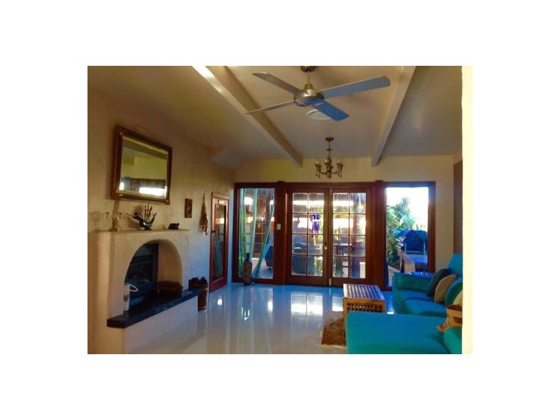 3 Fiesta Avenue, Surfers Paradise QLD 4217