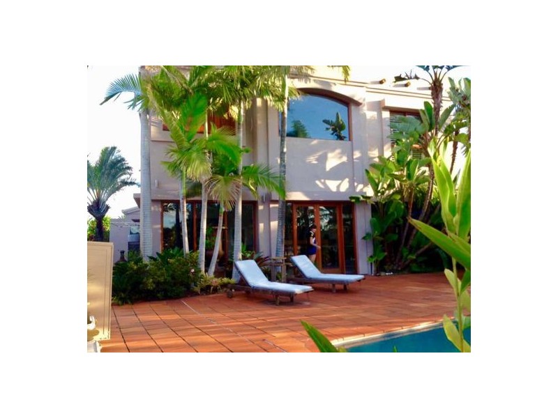 3 Fiesta Avenue, Surfers Paradise QLD 4217