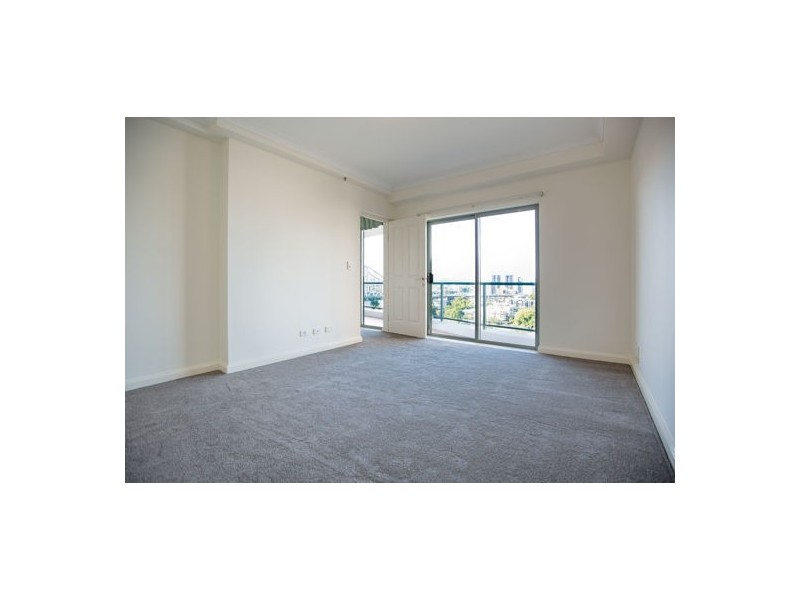 16M 35 Howard Street, Brisbane City QLD 4000