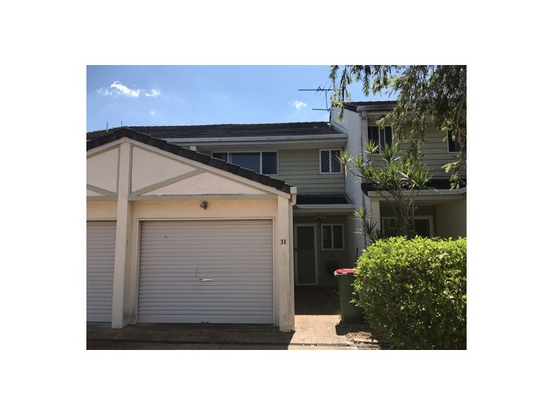 31/14 KENSINGTON PL, Birkdale QLD 4159