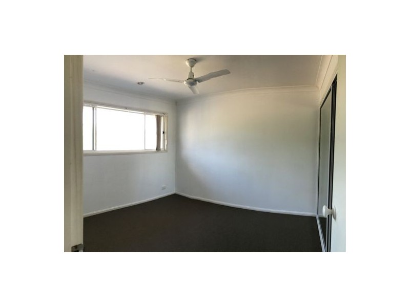 31/14 KENSINGTON PL, Birkdale QLD 4159