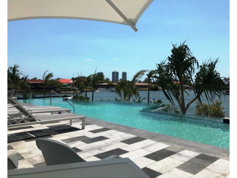 2103/5 Harbour side Court, Biggera Waters QLD 4216