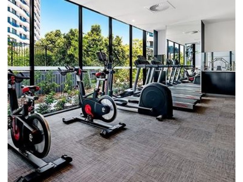 2103/5 Harbour side Court, Biggera Waters QLD 4216