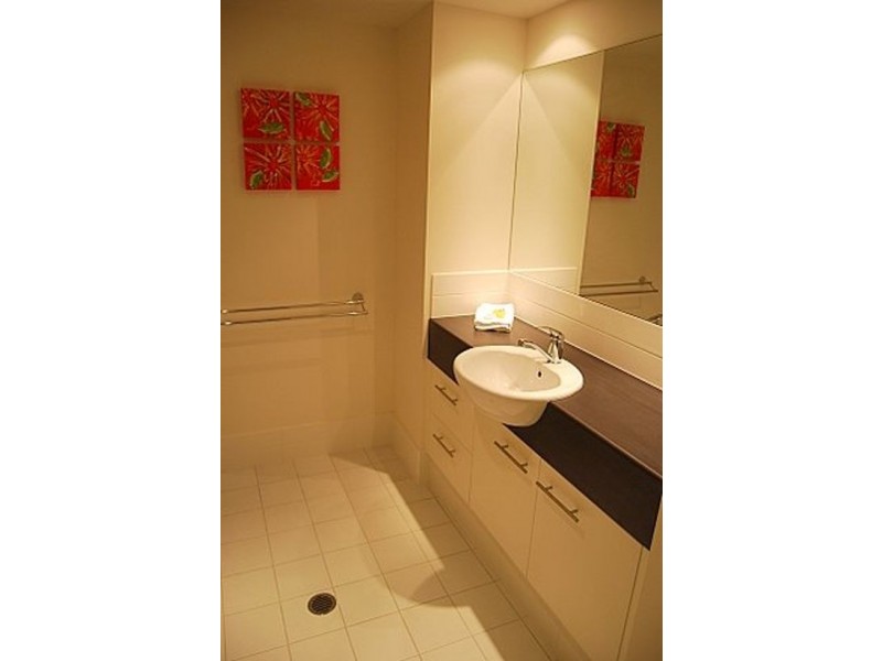 26/68 Pulgul Street, Urangan QLD 4655