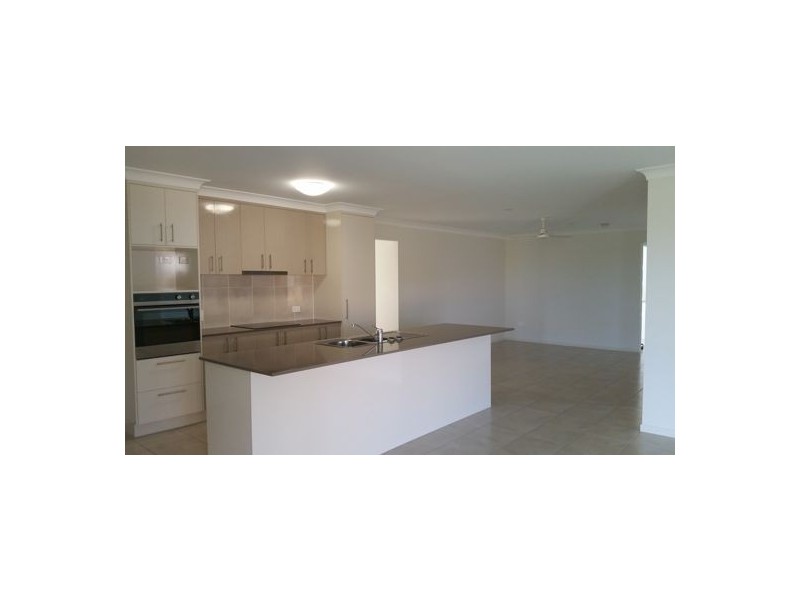 6 Brahminy CT, River Heads QLD 4655