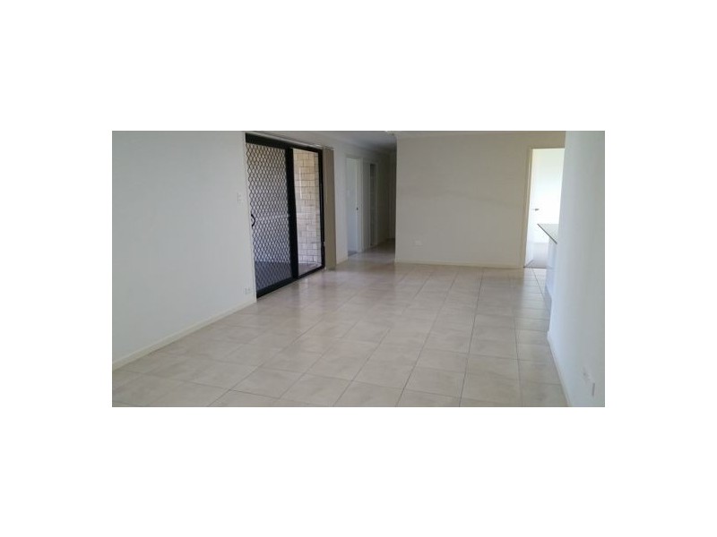 6 Brahminy CT, River Heads QLD 4655