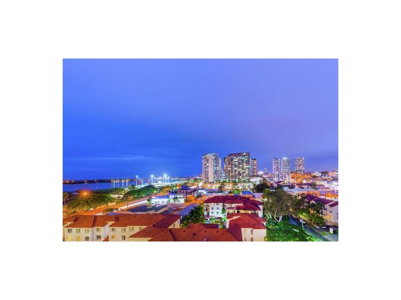 401 15 Norman Street, Southport QLD 4215