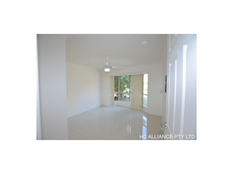 3 JARDINE COURT, Hillcrest QLD 4118