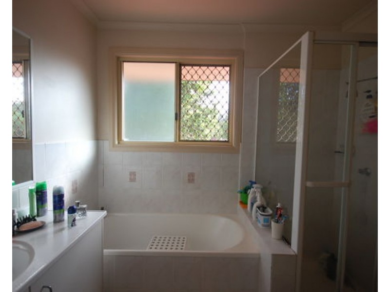 1230 Creek Road, Carina Heights QLD 4152