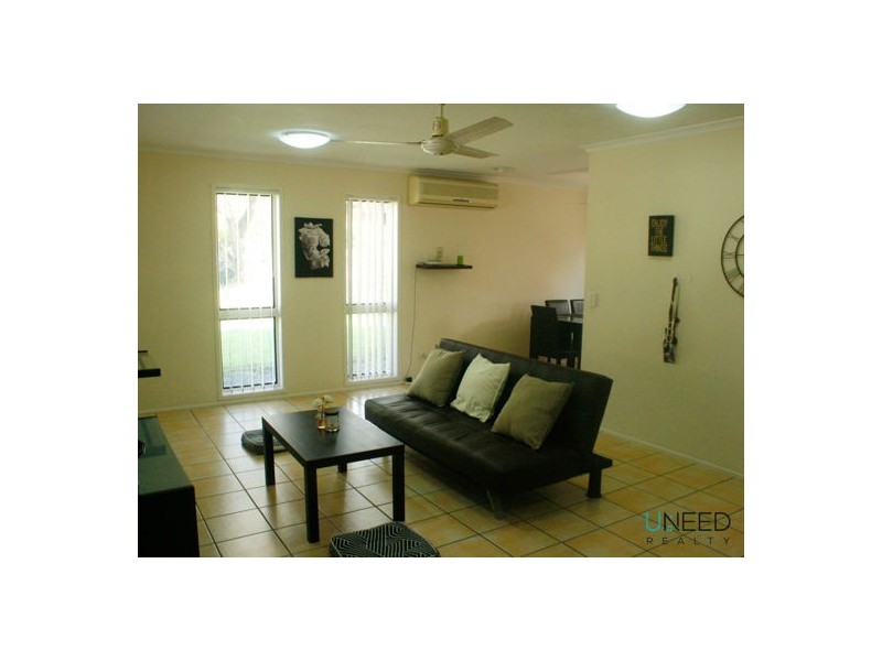 8 Headland Street, Sunnybank QLD 4109