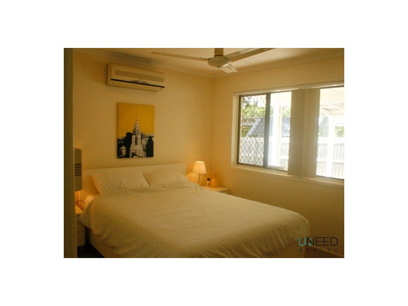 8 Headland Street, Sunnybank QLD 4109