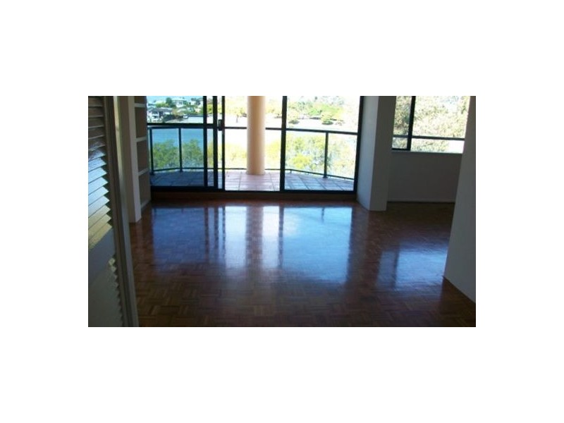 16/136 Oxlade Drive, New Farm QLD 4005