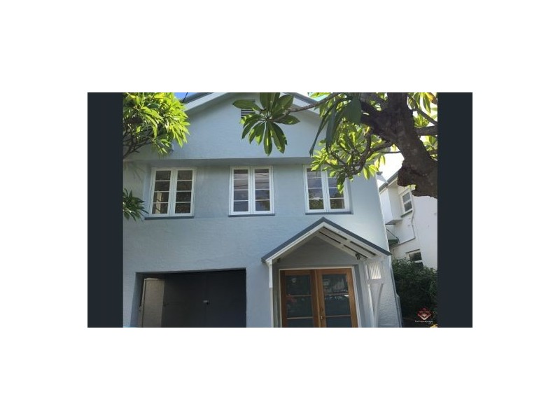 East Brisbane QLD 4169