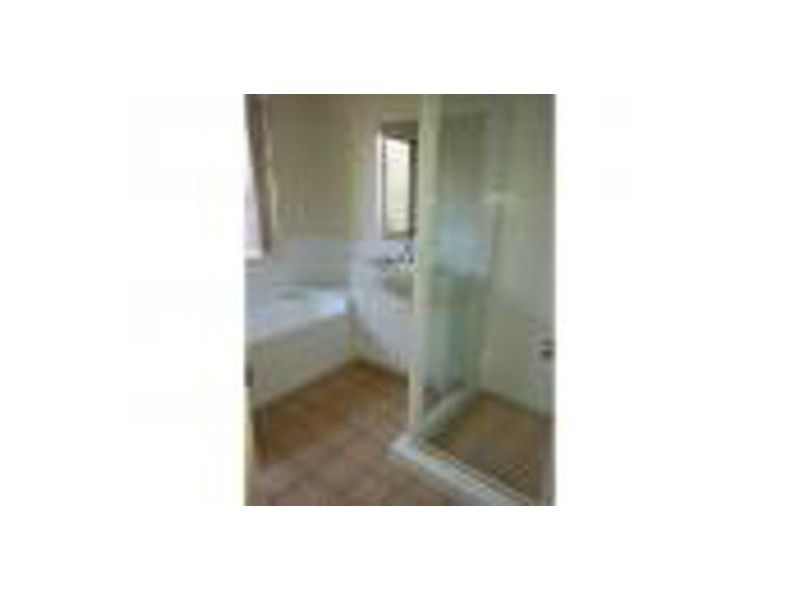 62 Coora Street, Wishart QLD 4122