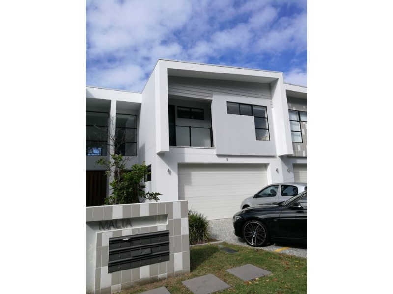 5/323 Bayview St, Hollywell QLD 4216