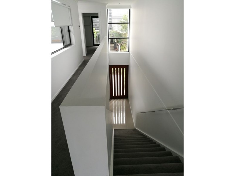 5/323 Bayview St, Hollywell QLD 4216
