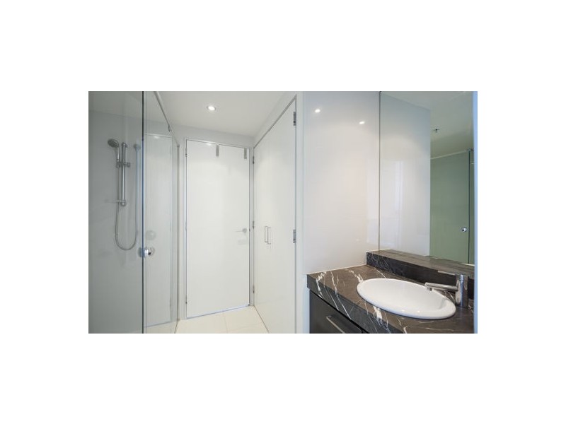 1705 4 Wahroonga Place, Surfers Paradise QLD 4217