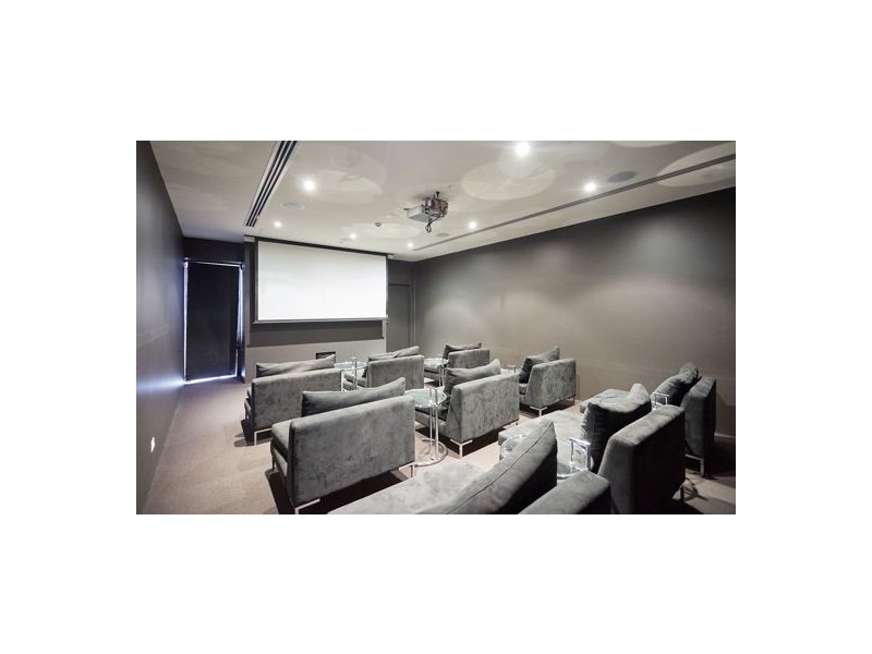 1705 4 Wahroonga Place, Surfers Paradise QLD 4217