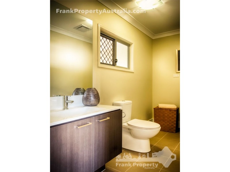 18 Whitley Street, Mount Gravatt East QLD 4122