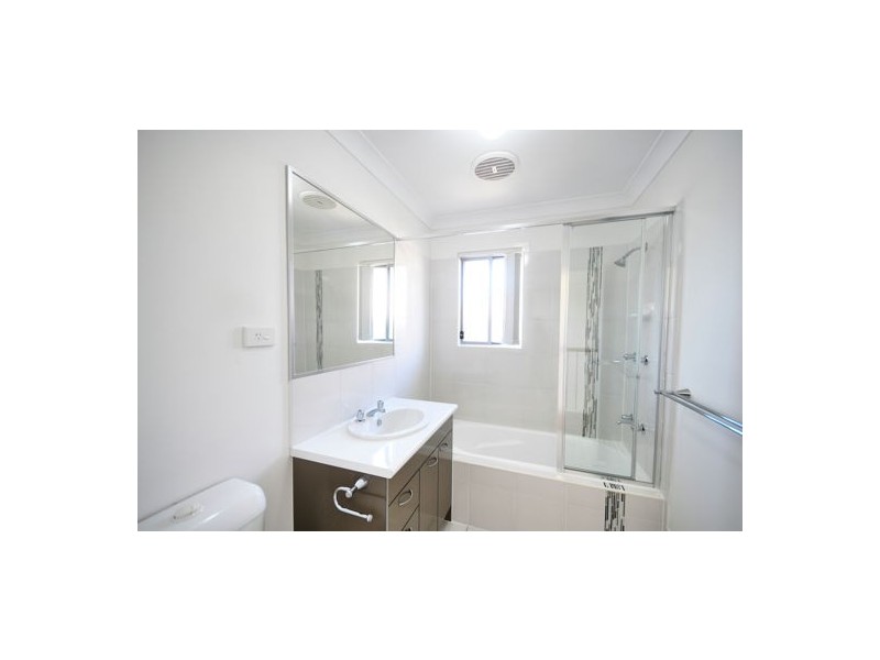 22 15 James Edward Street, Richlands QLD 4077