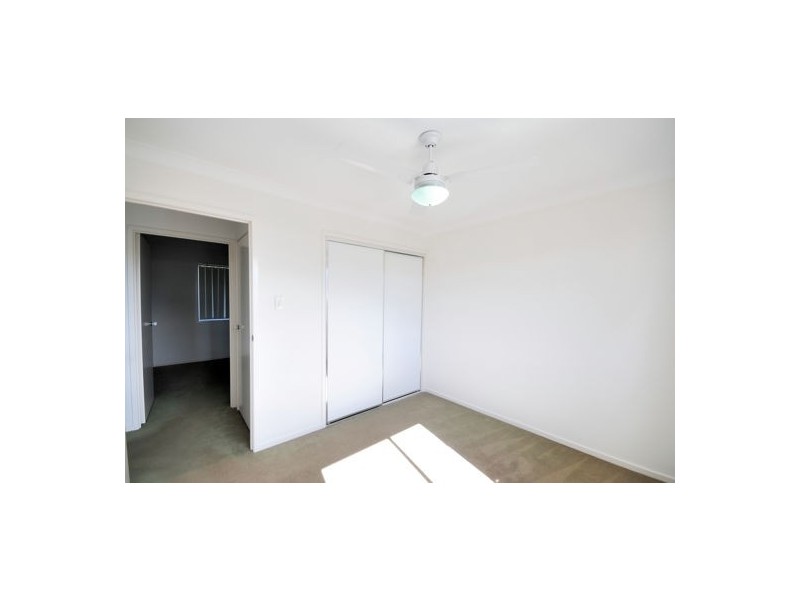 22 15 James Edward Street, Richlands QLD 4077