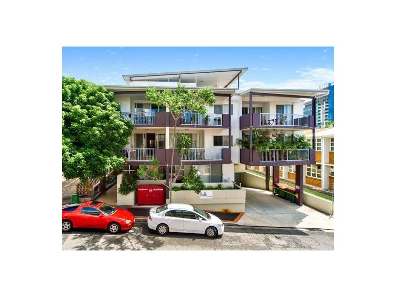 82 Berwick St, Fortitude Valley QLD 4006
