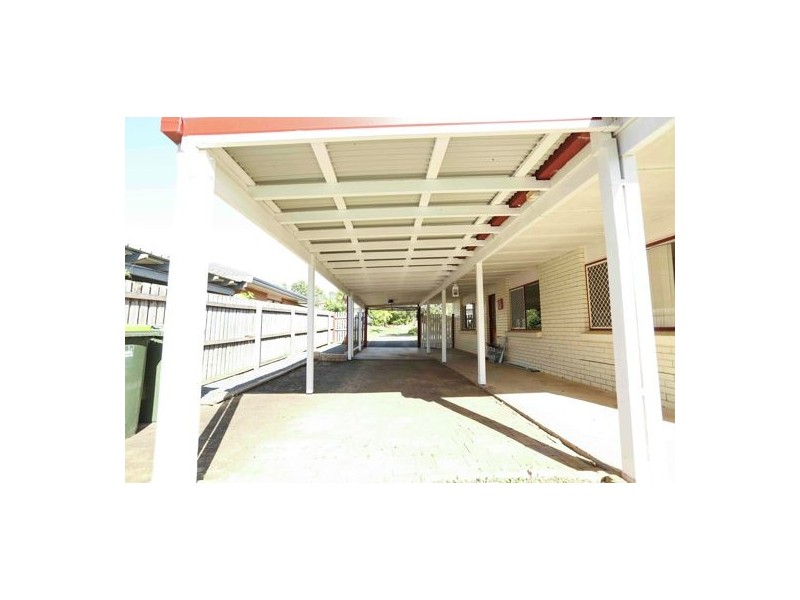 8 Headland Street, Sunnybank QLD 4109