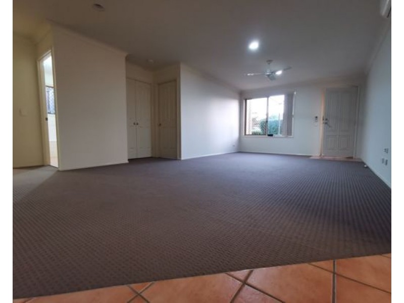 44/8 manor street, Eight Mile Plains QLD 4113