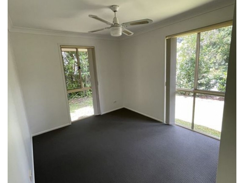 2/27 Fortune Street, Coomera QLD 4209
