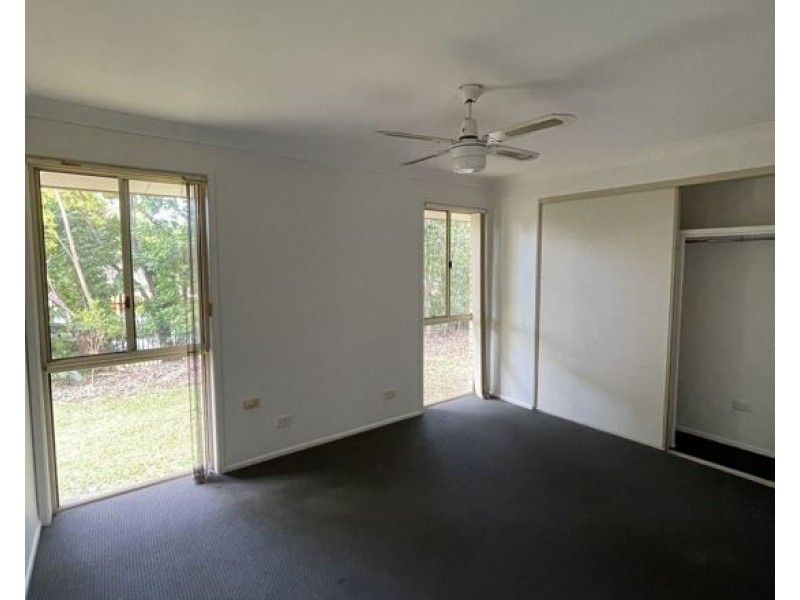2/27 Fortune Street, Coomera QLD 4209